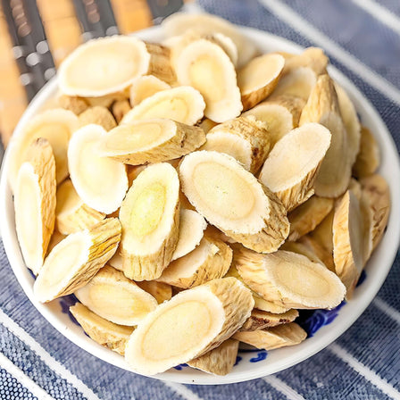 Organic Astragalus root slices for immune support